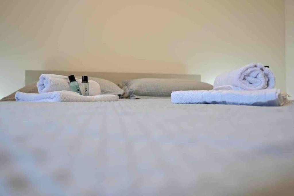 -Free Parking & Wifi- 10 Minuti Dal Centro Apartman Padova Kültér fotó