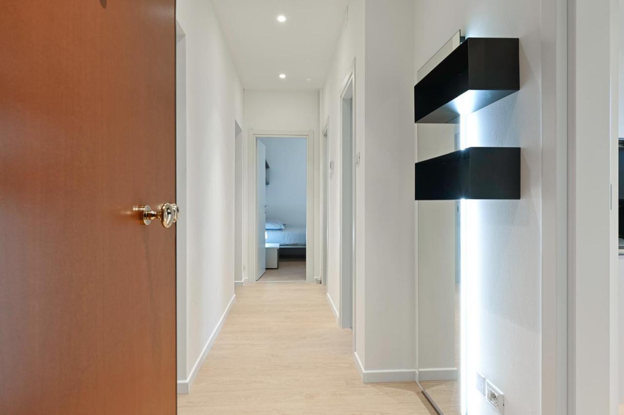 -Free Parking & Wifi- 10 Minuti Dal Centro Apartman Padova Kültér fotó